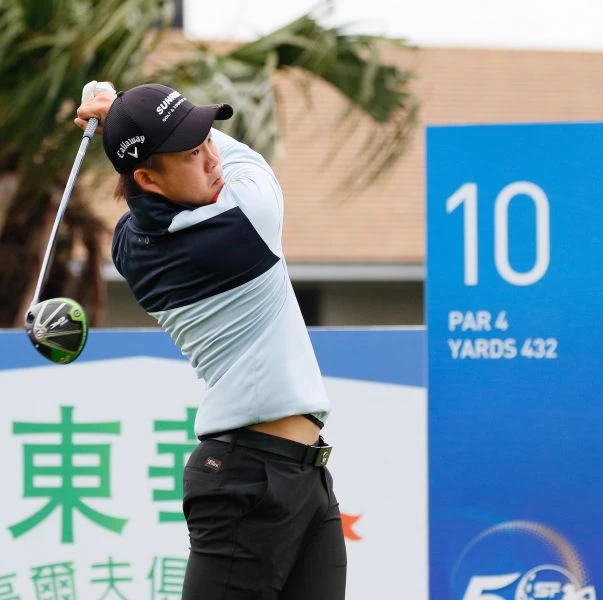 李玠柏兩回合總桿136桿(-8),暫時並列領先。葉勇宏攝