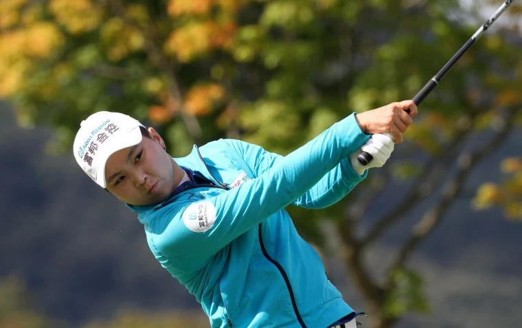 第一回合陳宇茹71桿(-1)並列第14。鍾豐榮攝
