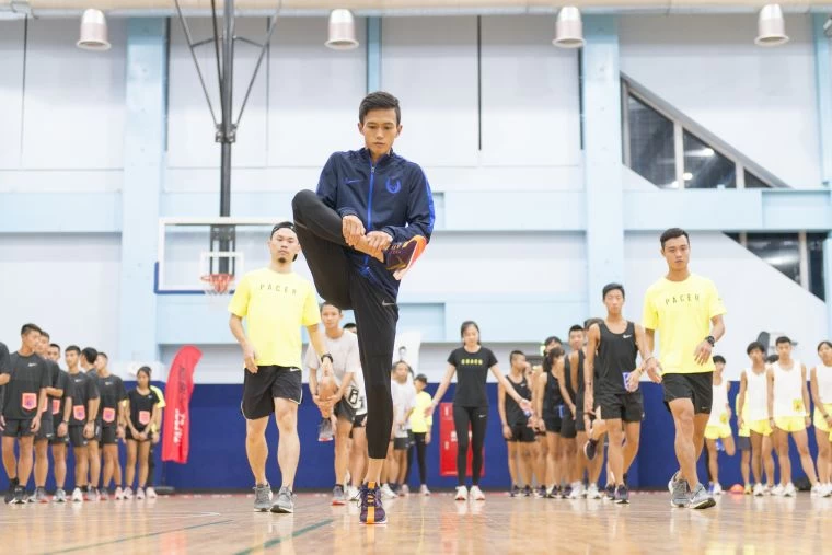 大迫傑親自示範。Nike提供