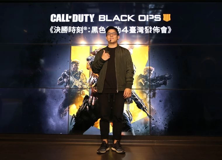 Activision全新大作《決勝時刻®:黑色行動4》於10月12日全球正式上線,臺灣發佈會邀請實況主6tan搶先體。