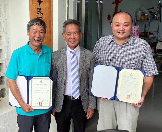 中華民國田徑協會南部辦公室今天揭牌。田徑協會/提供。