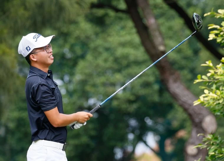 范姜皓詮70桿(-2),目前暫時並列第一。葉勇宏攝影