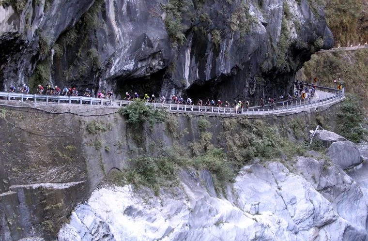 2018臺灣自行車登山王挑戰10月26日登場。DURO華豐輪胎／提供。