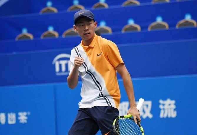 曾俊欣成8強中唯一三戰全勝晉級4強的球員。摘自國際網總官網