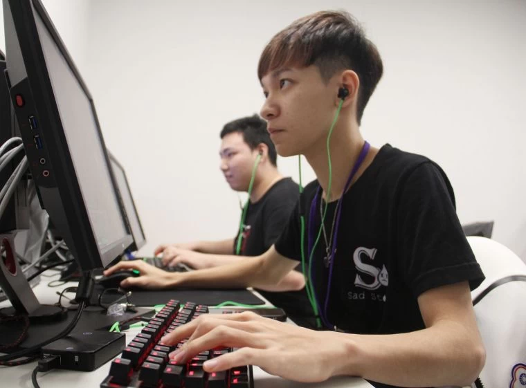 認真進行集訓的《CSGO》中華台北代表隊。