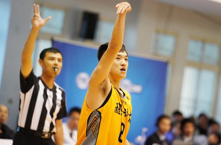 醒吾李冠霆25分無力回天。