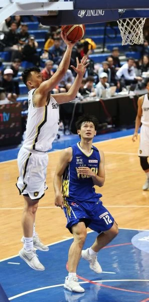金酒張容軒。李天助攝