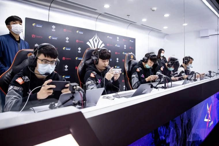 GCS另一代表隊JT於八強賽穩定發揮,以3:1的優異成績順利拿下四強門票。