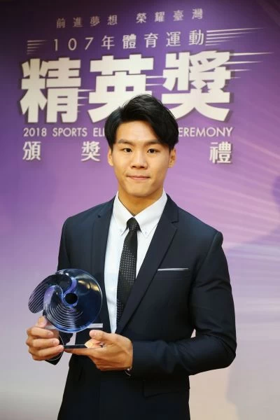 最佳運動員精神獎唐嘉鴻。李天助攝