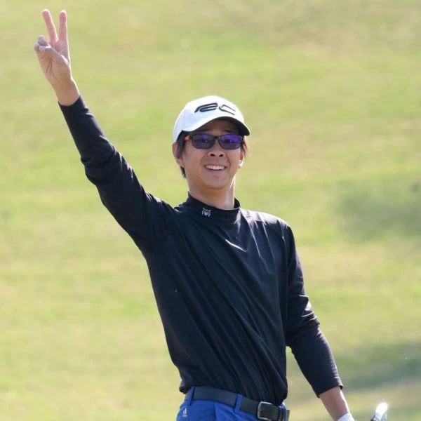 第一回合陳奕騫71桿(-1)單獨領先.。鍾豐榮攝影