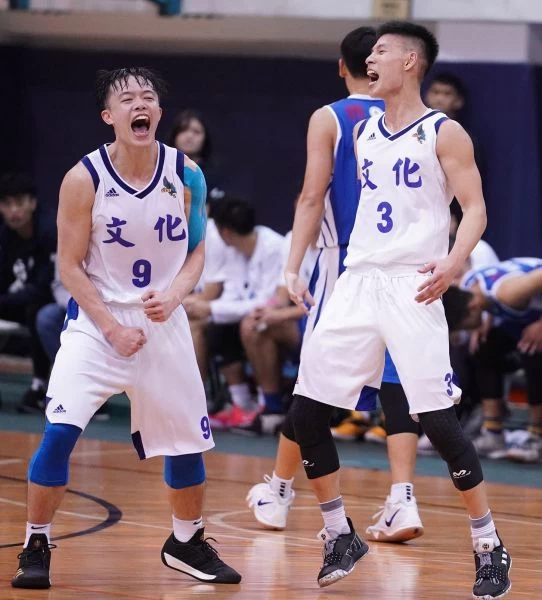 延長賽余孟及林秉勝連飆三分球，幫助文化拿關鍵勝利。