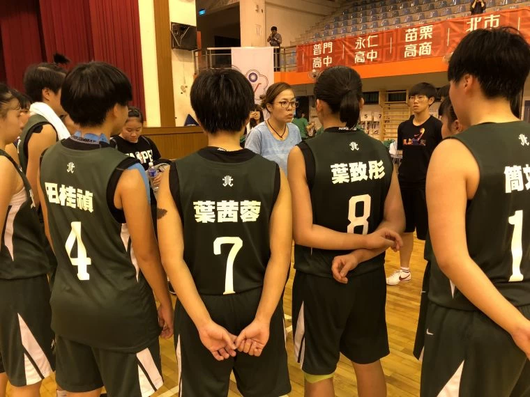 北一女逆轉勝後女教頭駱燕萍精神講話。