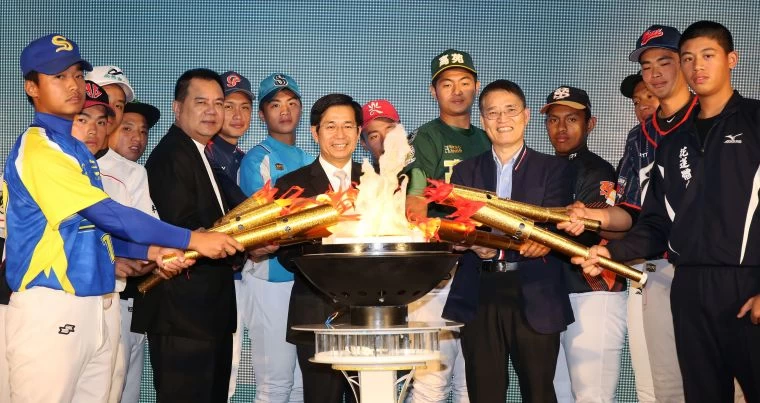 107學年度高中棒球運動硬式木棒組聯賽即將在1月19日開打。李天助攝