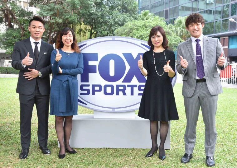 王柏融、福斯傳媒集團董事總經理蔡秋安、福斯傳媒集團行銷副總李敏、陳冠宇。