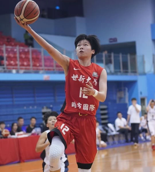 世新大學林蝶。