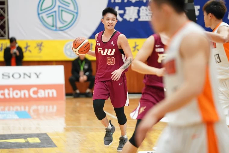 輔大盧峻翔連兩日深陷犯規麻煩。大會提供