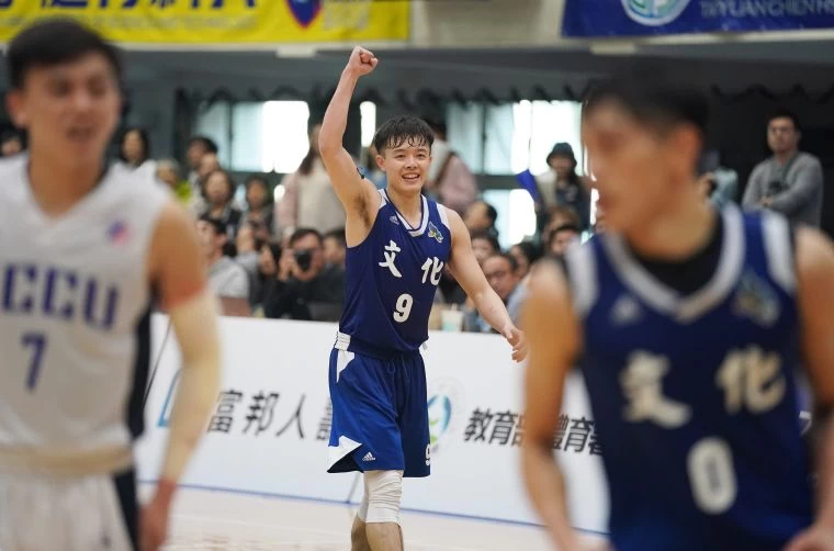 文化余孟耘三分球7投中5、8助攻。