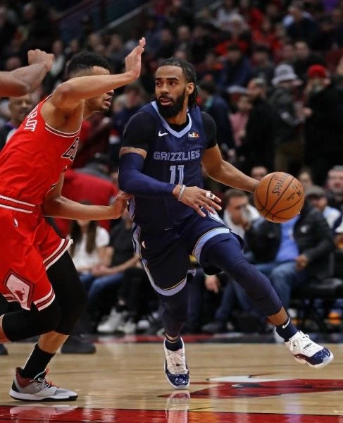 康利(Mike Conley)傷癒復出後，場均31.3分，狀況非常優異。法新社