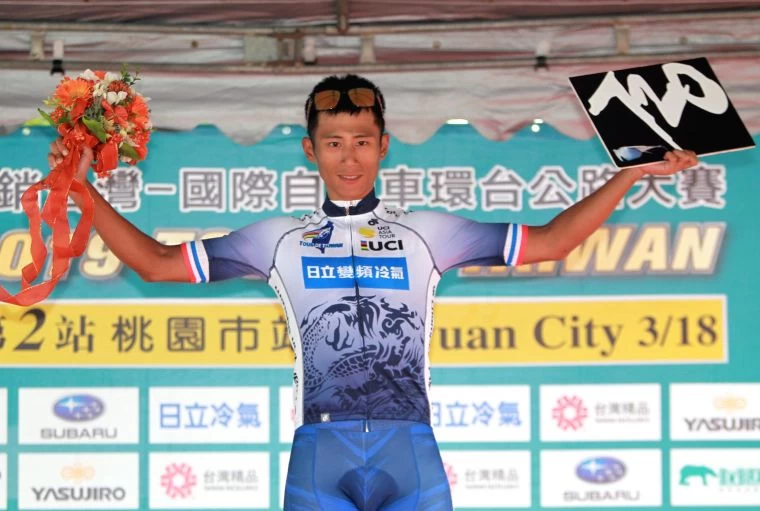 2019年國際自由車環台公路大賽,中華隊馮俊凱總排名第四,首度穿上亞洲第一藍衫。中華民國自由車協會/提供。