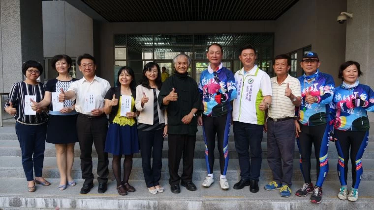 屏東縣政府授贈。大會提供