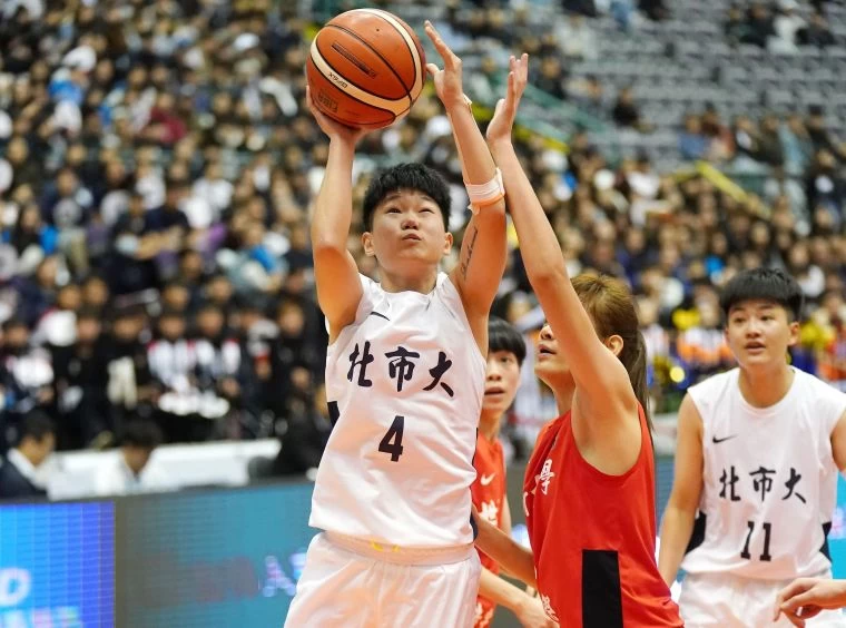 北市大學邱怡禎。