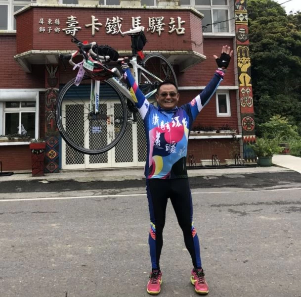 車友開心完成壽卡挑戰。大會提供