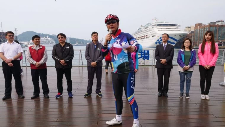 基隆市政府海洋廣場舉行捐贈儀式。大會提供