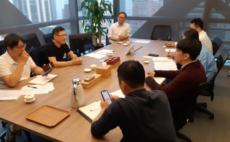 高雄市政府運動發展局與頂新球團會談,並了解球團需求及爭取未來合作空間。高雄市政府運動發展局提供