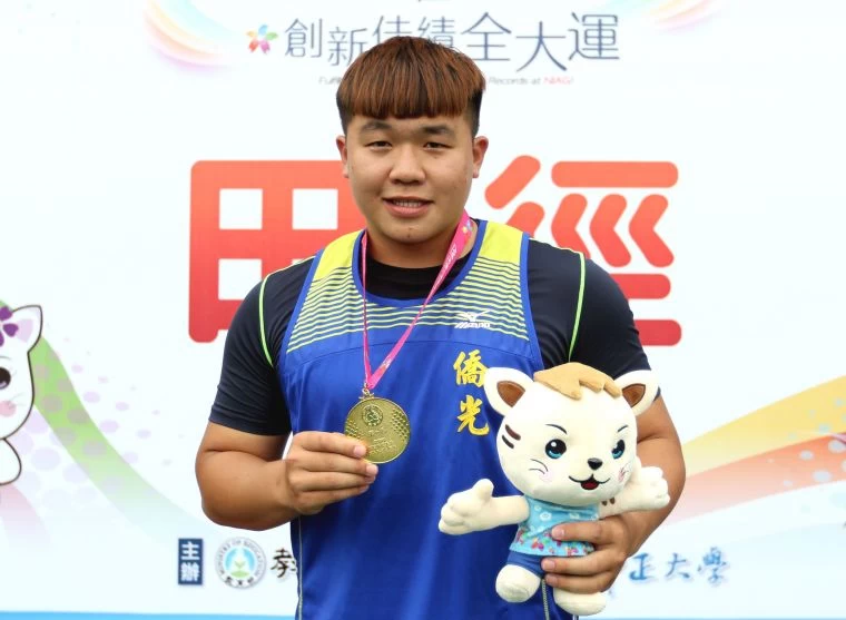 郭名譯在全大運一般男標槍三連霸。林嘉欣/攝影。