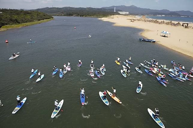 2019第二屆台灣SUP立槳國際邀請公開賽將在5月4號金山磺港海灘熱情展開。