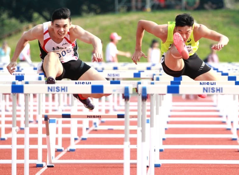 長榮大學王晨佑(右)。林嘉欣／攝影。