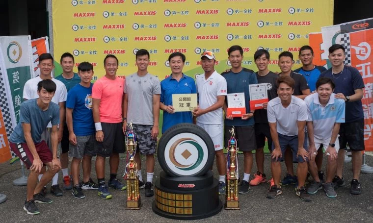 賽事代言人易楚寰率領斗六小博士在公開組成功封王。海碩整合行銷提供