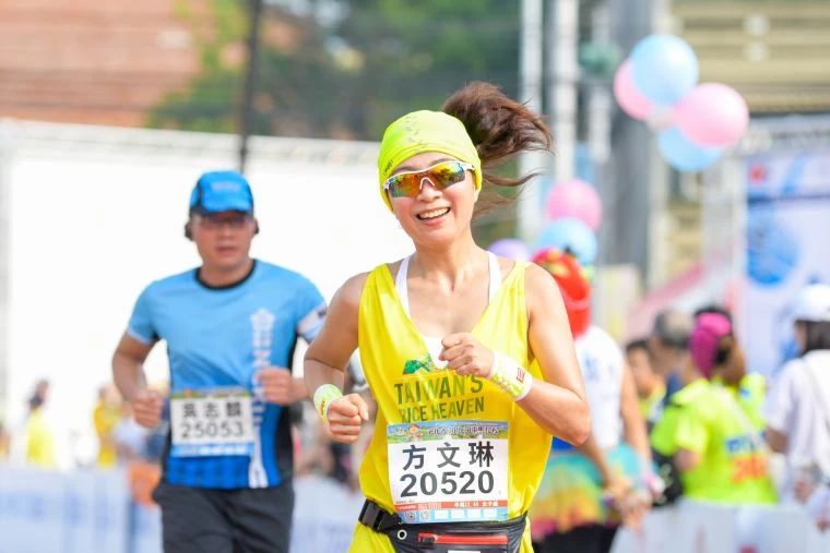 藝人方文琳去年在田中馬獻出人生初半馬。大會提供