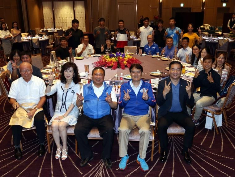 中華射箭隊大合照。林嘉欣/攝影。