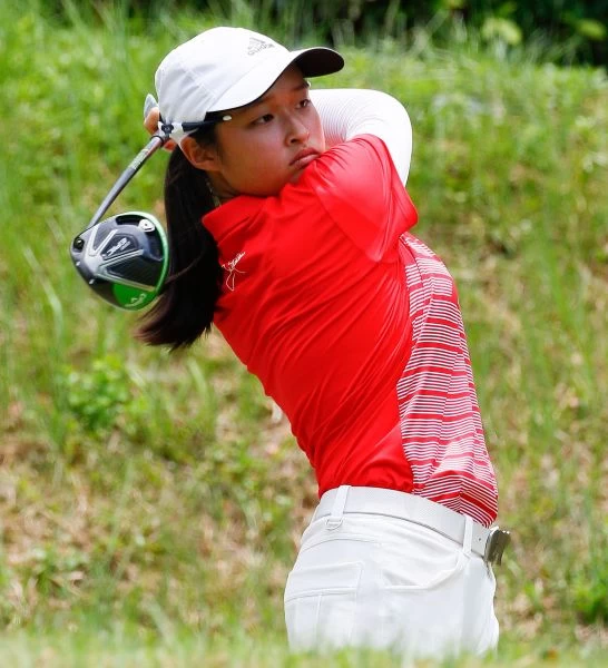 業餘女吳佳晏第一回合71桿(-1),暫時並列第23。葉勇宏攝
