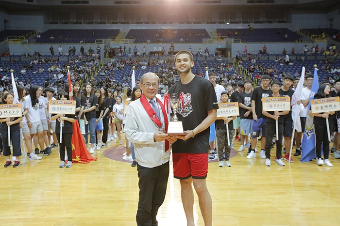 男子組最有價值球員(MVP):Kobeparas每場得分平均20分、1.8籃板、0.6助攻跟2抄截。人間通訊社提供