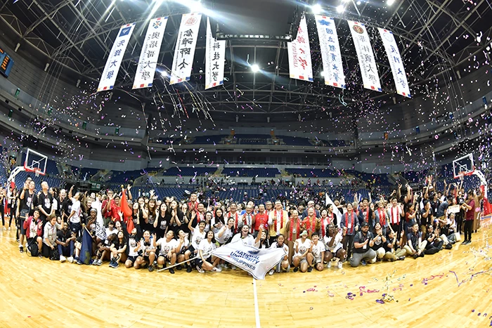 2019年佛光盃大學籃球邀請賽,來自全球16個城市16隊頂尖好手,連續六天歷經36場的熱血競技,於7月21日男、女組冠軍爭霸賽後隨即舉行閉幕典禮。人間通訊社提供