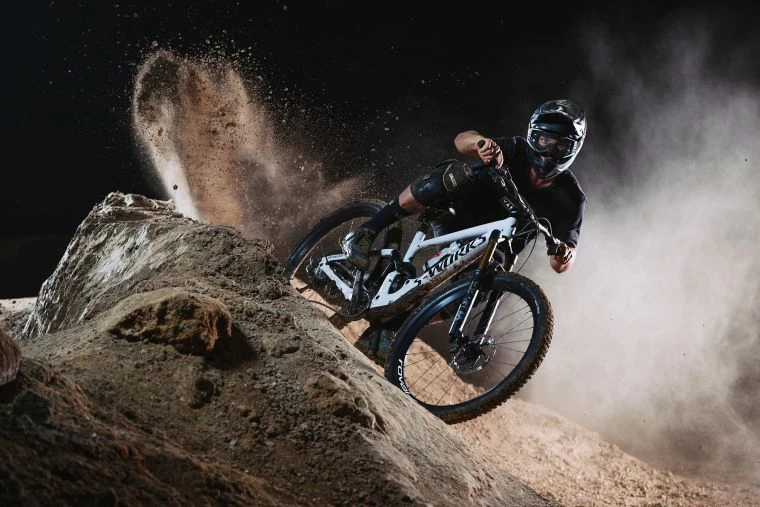 全新Enduro越野車。官方提供
