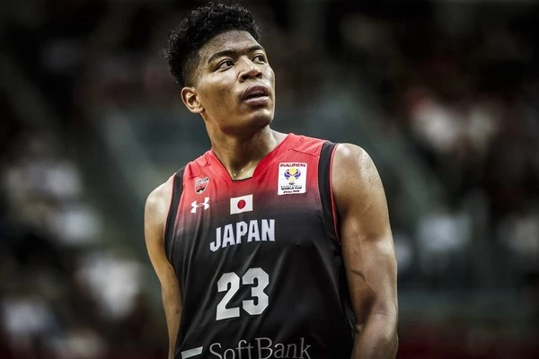 八村壘退賽。FIBA