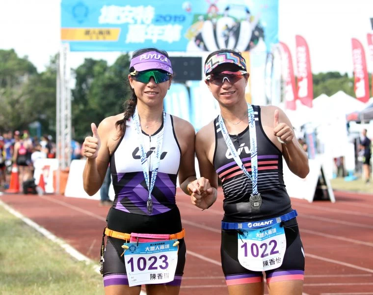 雙胞胎陳香琪、陳香怡在女子組金包銀。捷安特/提供。