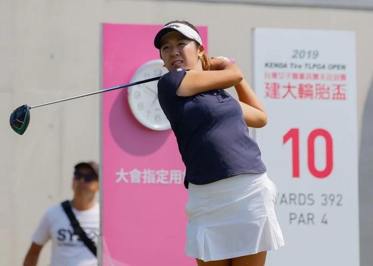 日本選手小竹莉乃首回合69桿(-3),暫時並列第二。葉勇宏攝