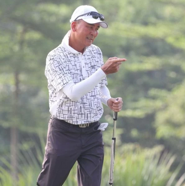 2019南寳TPGA公開賽第一回合陳志忠67桿(-5)暫並列第三。鍾豐榮攝
