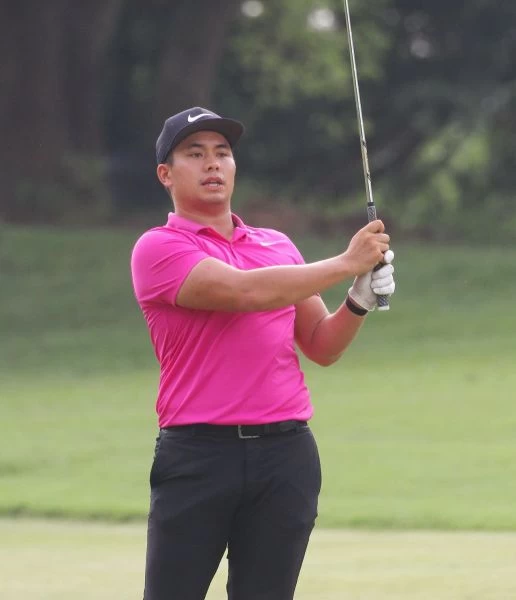 2019南寳TPGA公開賽第二回合連育群以(-10)暫列第四。鍾豐榮攝