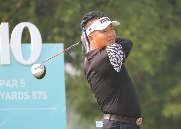 2019南寳TPGA公開賽第二回合台灣李卓全以(-11)暫並列第一。鍾豐榮攝