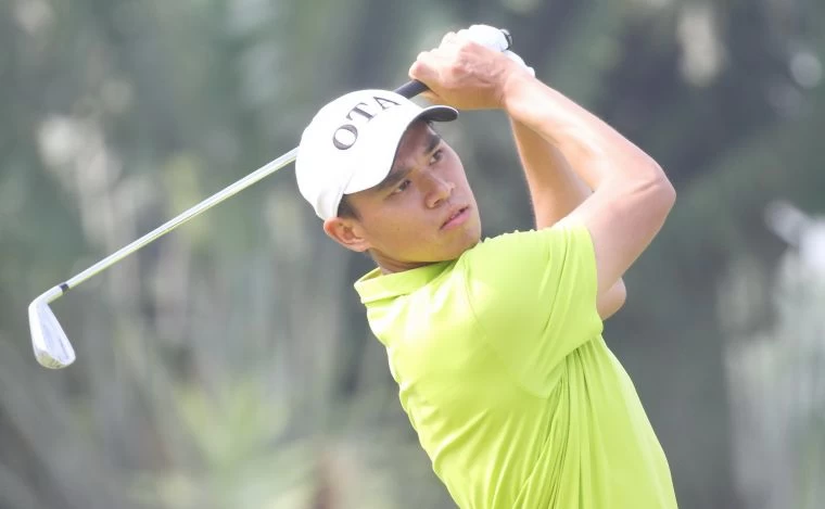 第三回合台灣選手劉澤森(-11)暫並列第五.。鍾豐榮攝