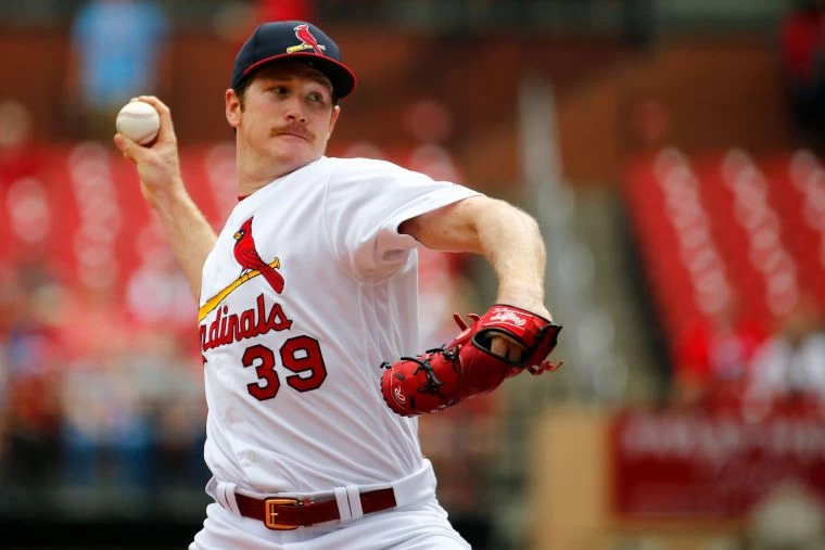 紅雀派出的米可拉斯(Miles Mikolas)實力不錯，主場穩定。法新社