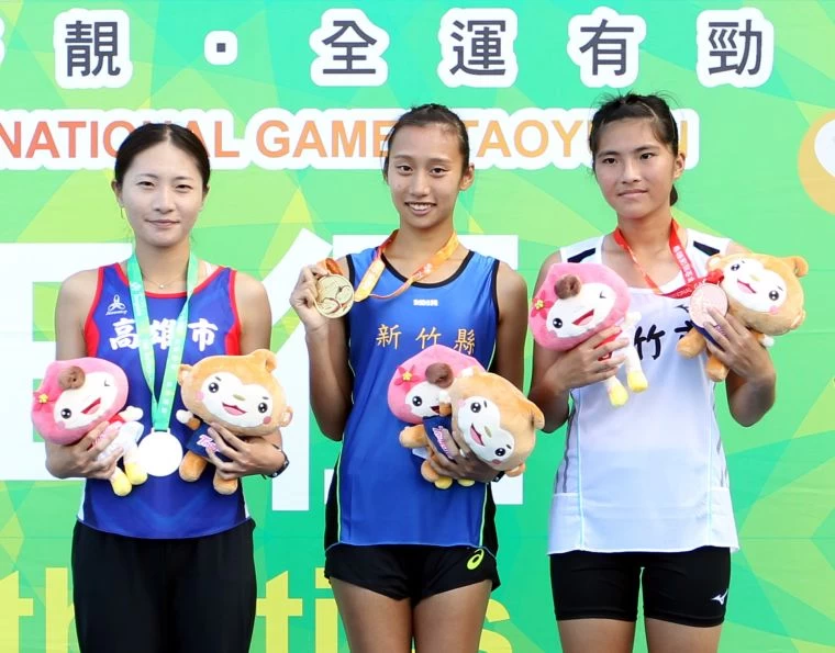 全運女子20公里競走前三名。林嘉欣／攝影。