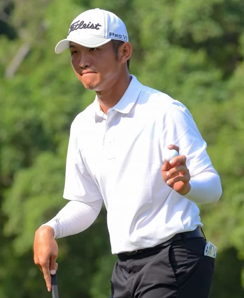 業餘選手劉永華以總桿低於標準桿11桿的佳績暫列第一名。陳宏佳攝影