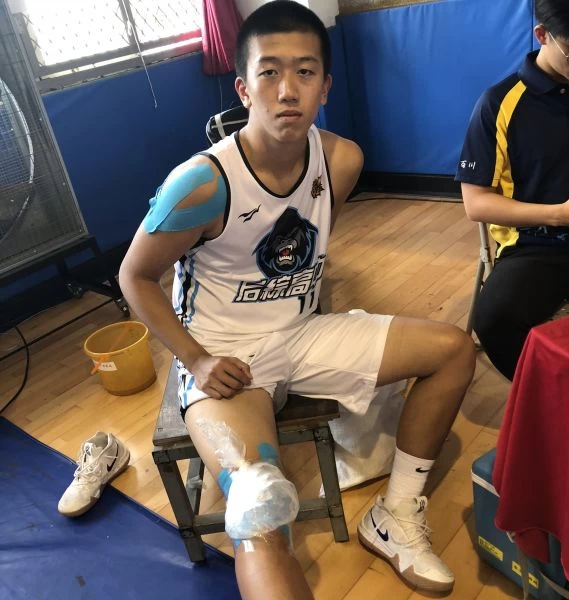 后綜一哥孫家崎抱傷飆生涯新高37分。大會提供