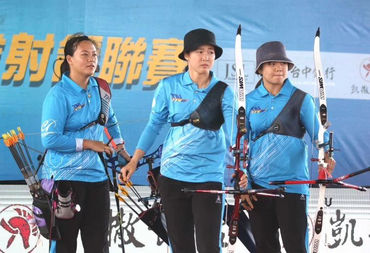 台南隊女團。企業射箭聯盟/提供。